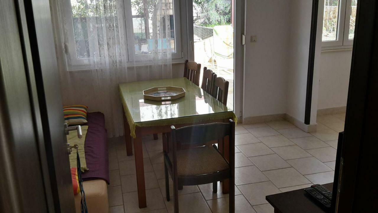 Apartments Luki Trogir Eksteriør billede