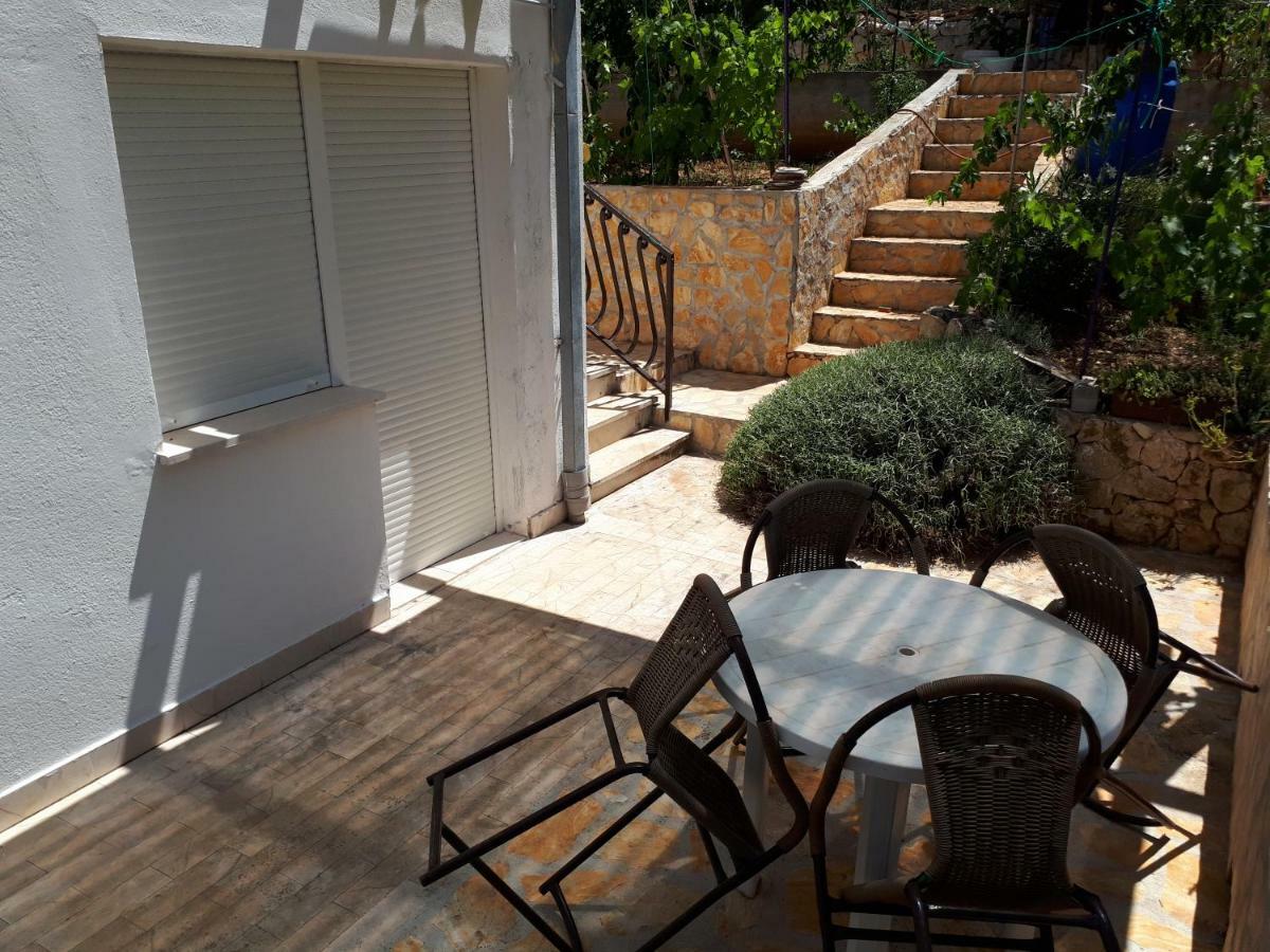Apartments Luki Trogir Eksteriør billede