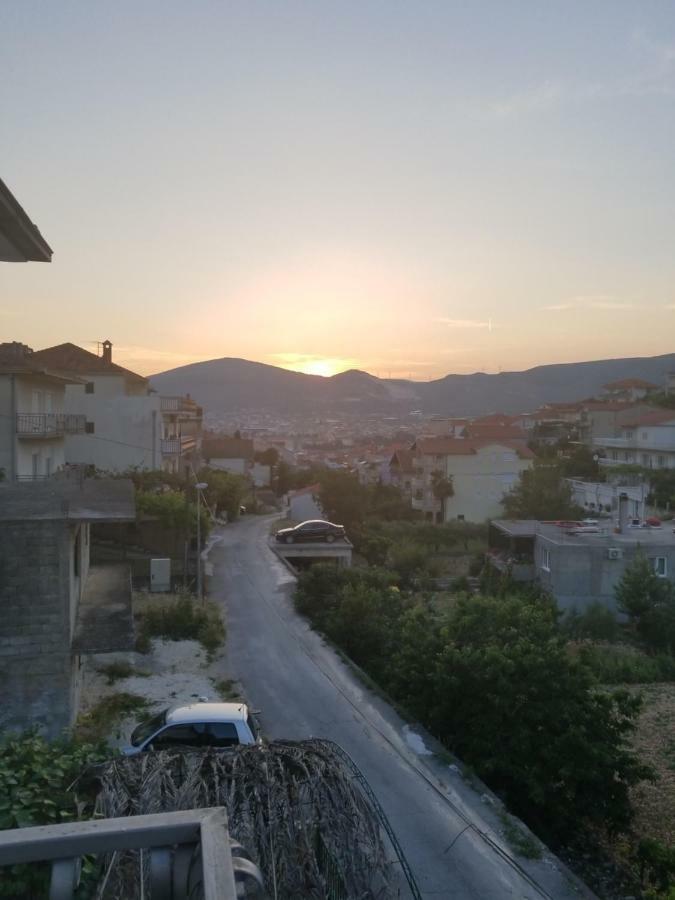 Apartments Luki Trogir Eksteriør billede